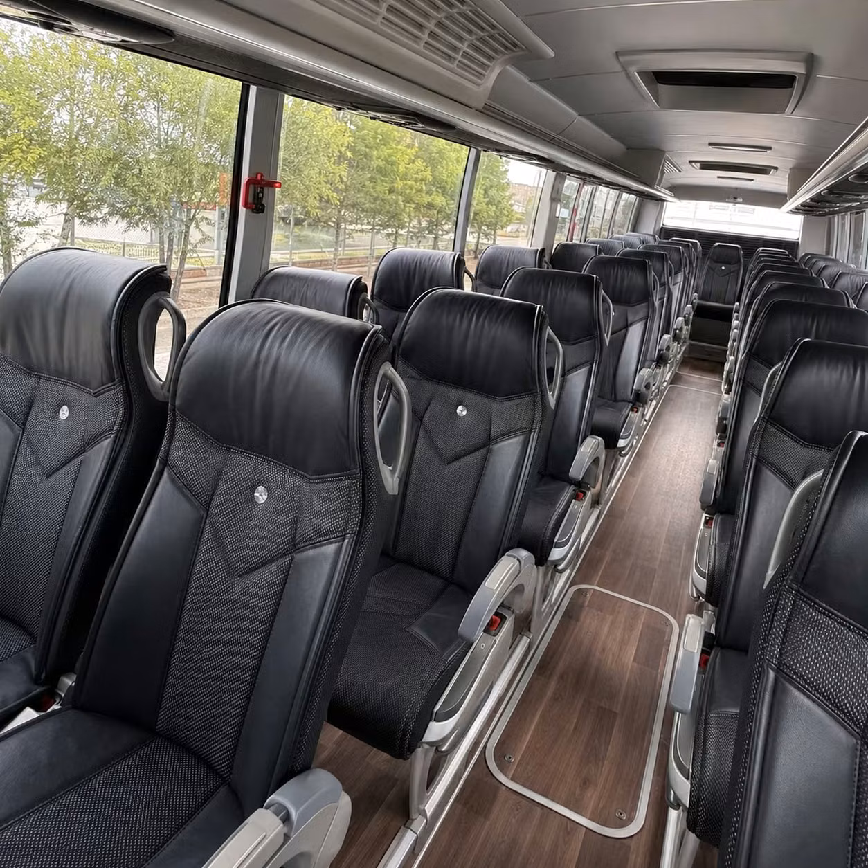 charter bus transfers between key west and miami international airport
